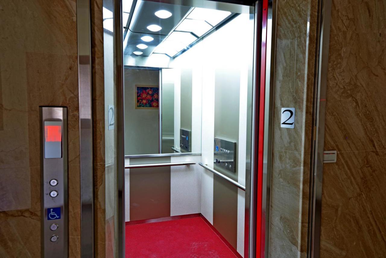 Hongfu Elegant Business Hotel จงลี่ ภายนอก รูปภาพ