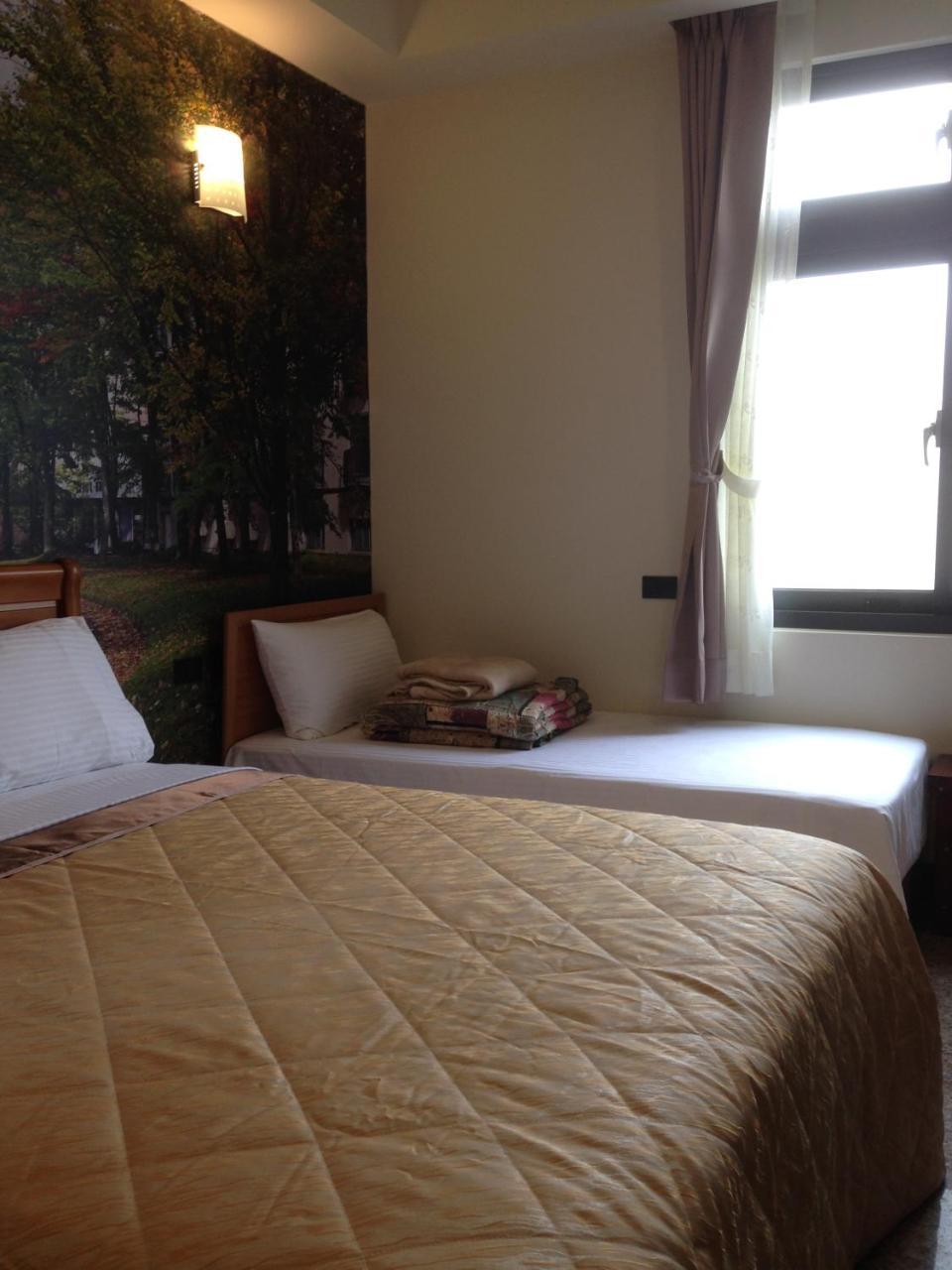 Hongfu Elegant Business Hotel จงลี่ ภายนอก รูปภาพ